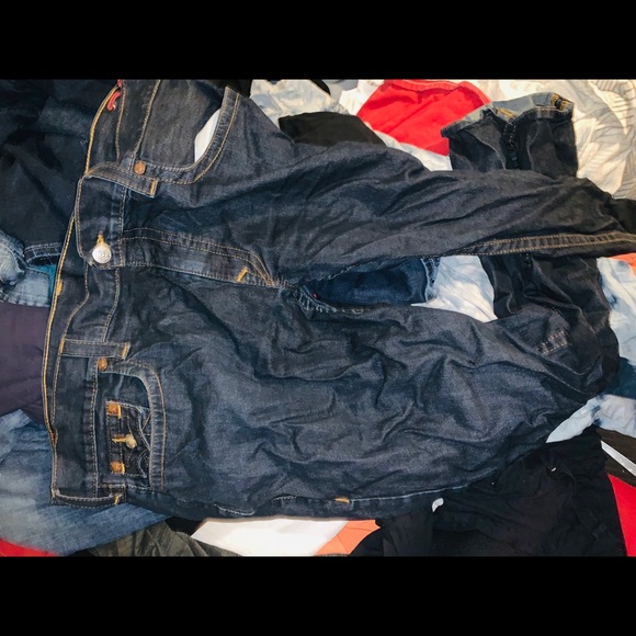 TRUE RELIGION JEANS - Picture 2 of 2